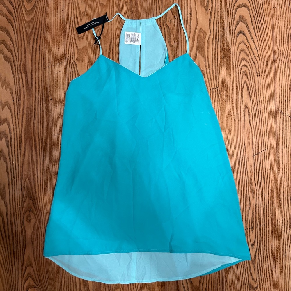Express reversible tank top. Size: XS